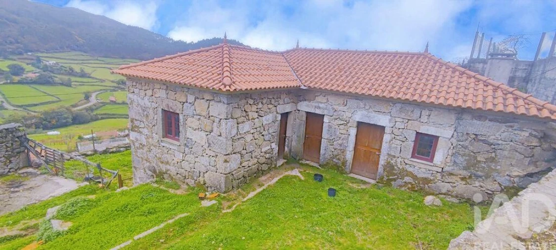 Moradia T2 para Venda em Labrujó, Rendufe e Vilar do Monte Foto 9