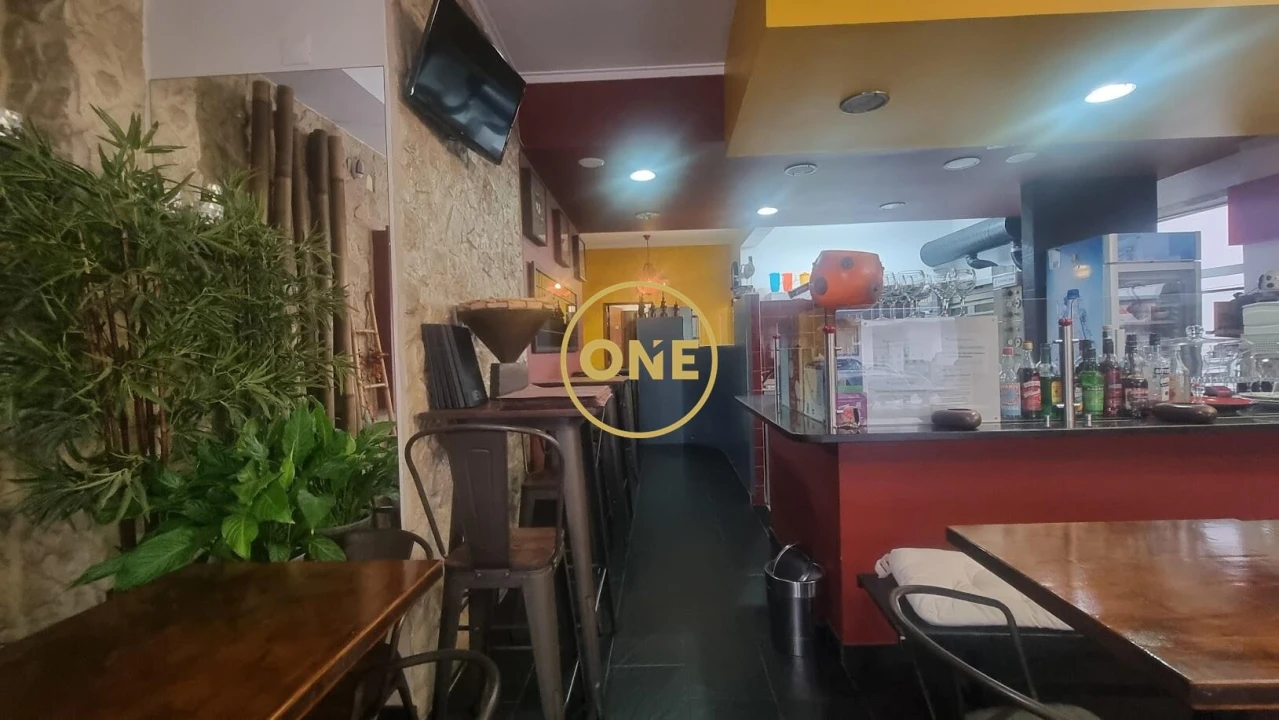 Loja para Venda em Cacém e São Marcos Foto 23