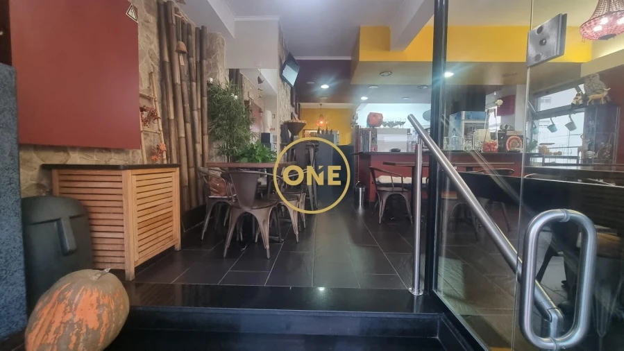 Loja para Venda em Cacém e São Marcos Foto 20