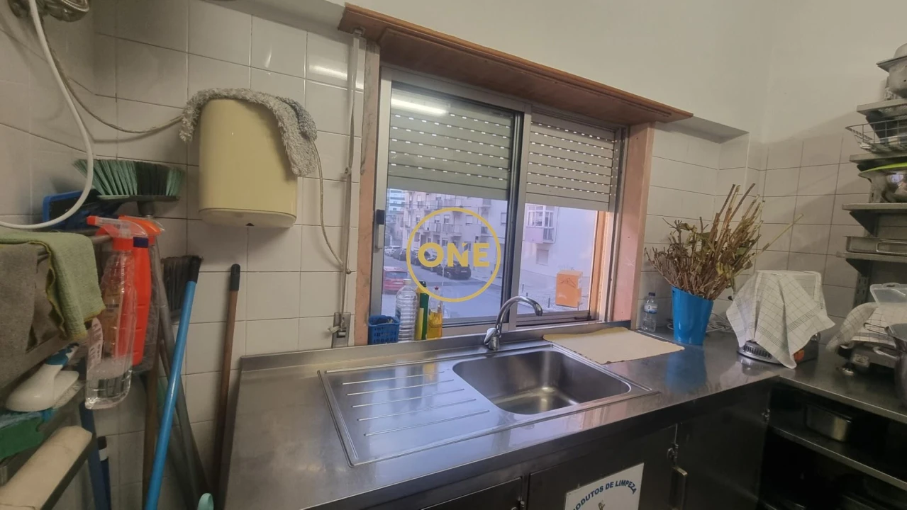 Loja para Venda em Cacém e São Marcos Foto 5