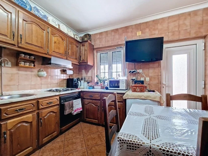 Moradia T3 para Venda em Sé, Santa Maria e Meixedo Foto 8