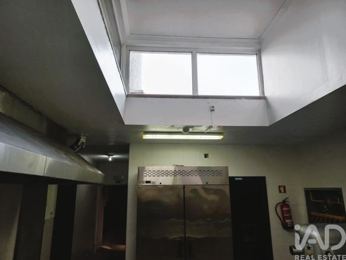 Loja para Venda em Arrabal Foto 20