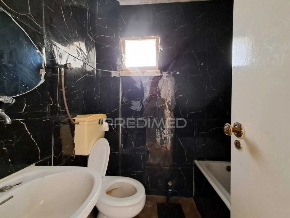 Apartamento T3 para Venda em Laranjeiro e Feijó Foto 12