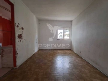Apartamento T3 para Venda em Laranjeiro e Feijó
