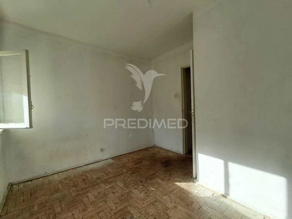 Apartamento T3 para Venda em Laranjeiro e Feijó Foto 8