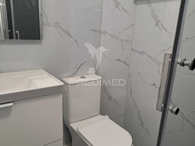 Apartamento T3 para Venda em Laranjeiro e Feijó Foto 18