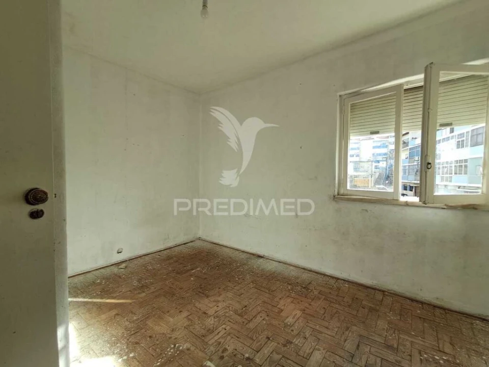 Apartamento T3 para Venda em Laranjeiro e Feijó Foto 10