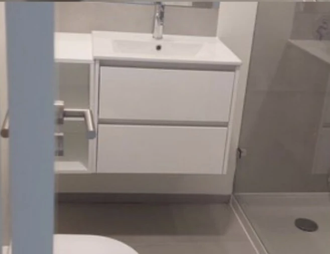 Apartamento T2 para Venda em Areeiro Foto 5