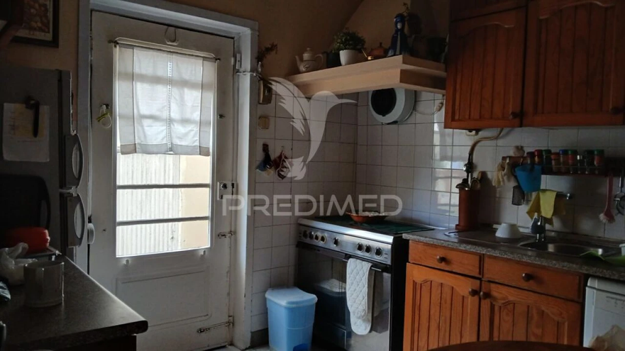 Moradia T3 para Venda em Campanhã Foto 3