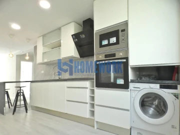 Apartamento T2 para Venda em Benfica