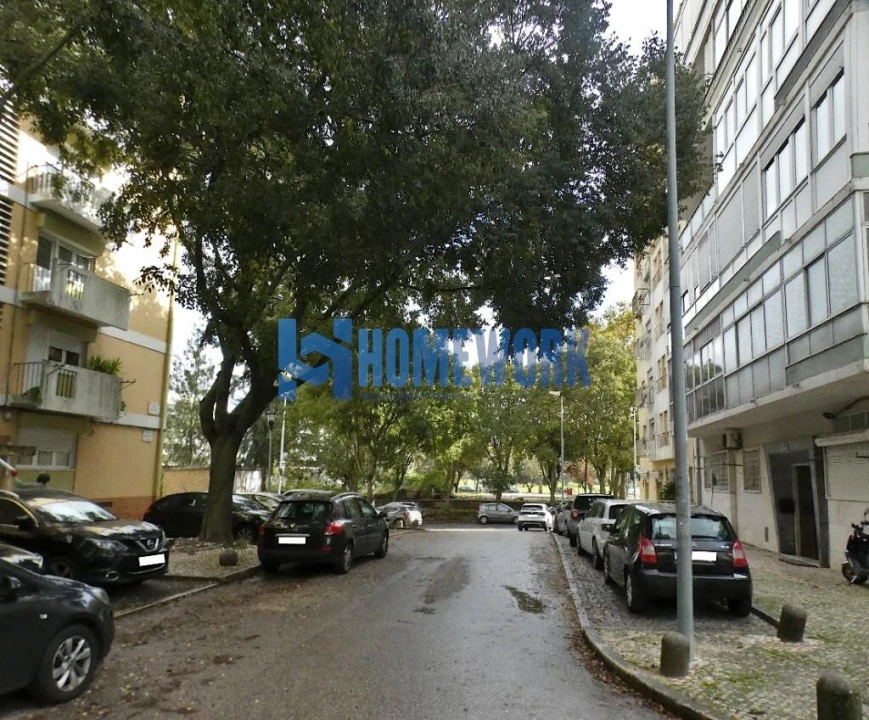 Apartamento T2 para Venda em Benfica Foto 18