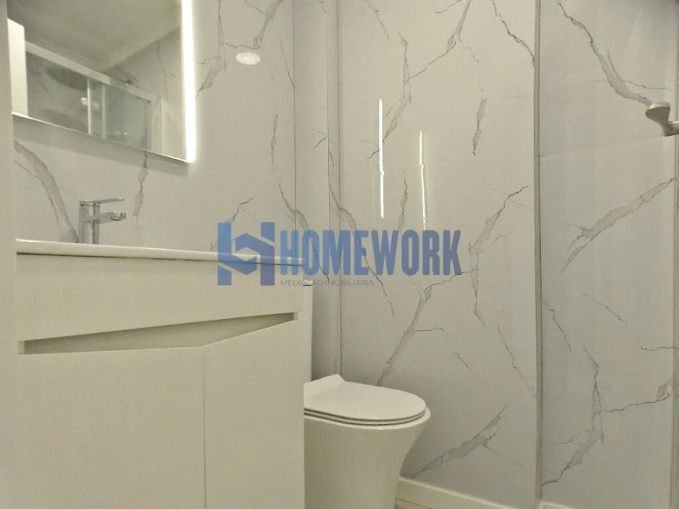 Apartamento T2 para Venda em Benfica Foto 11