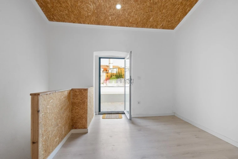 Moradia T5 para Venda em Beja (Salvador e Santa Maria da Feira) Foto 17