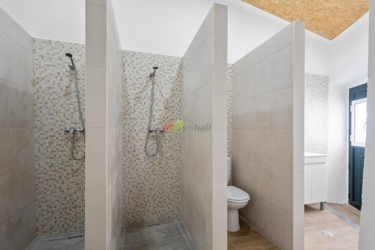 Moradia T5 para Venda em Beja (Salvador e Santa Maria da Feira) Foto 10