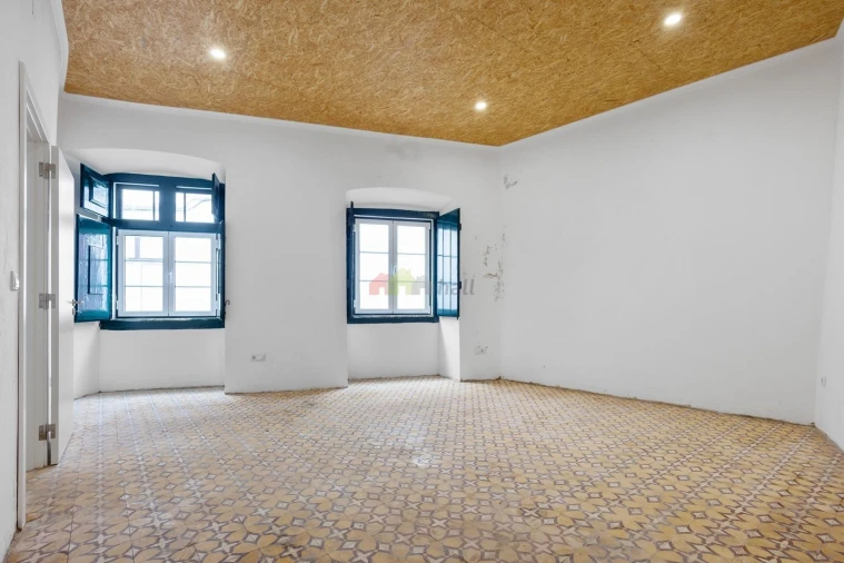 Moradia T5 para Venda em Beja (Salvador e Santa Maria da Feira) Foto 2