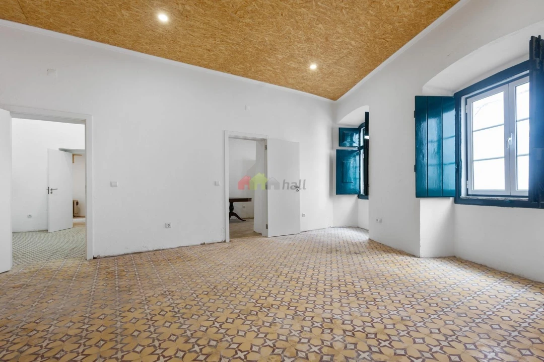 Moradia T5 para Venda em Beja (Salvador e Santa Maria da Feira) Foto 1