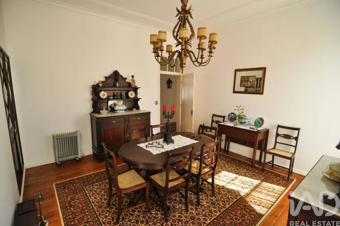 Moradia T8 para Venda em Turcifal Foto 9