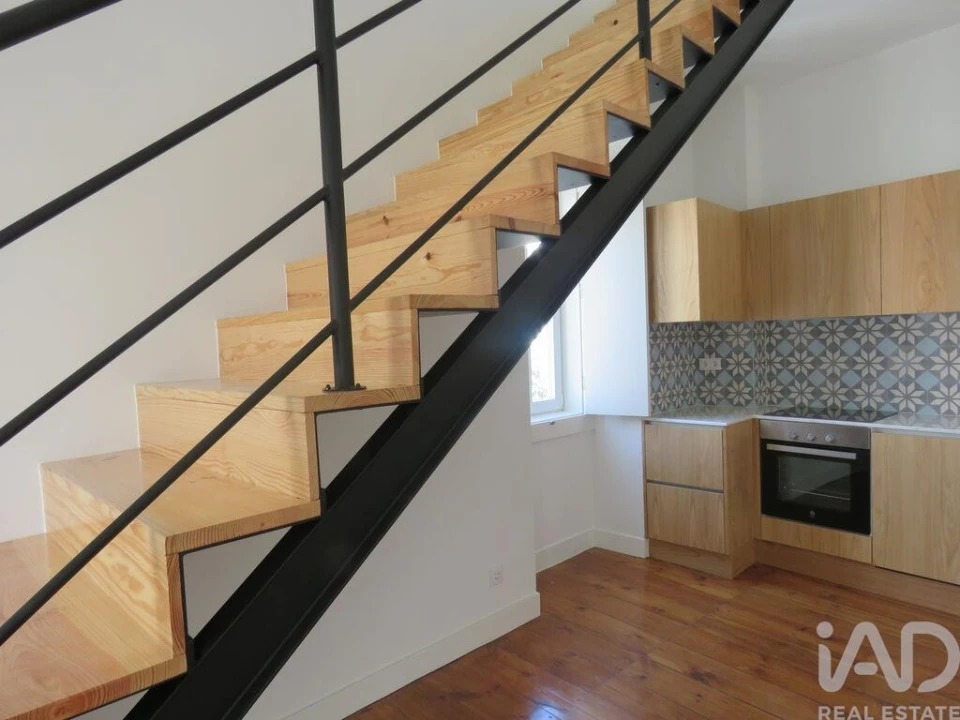 Apartamento T4 para Venda em Arroios Foto 2