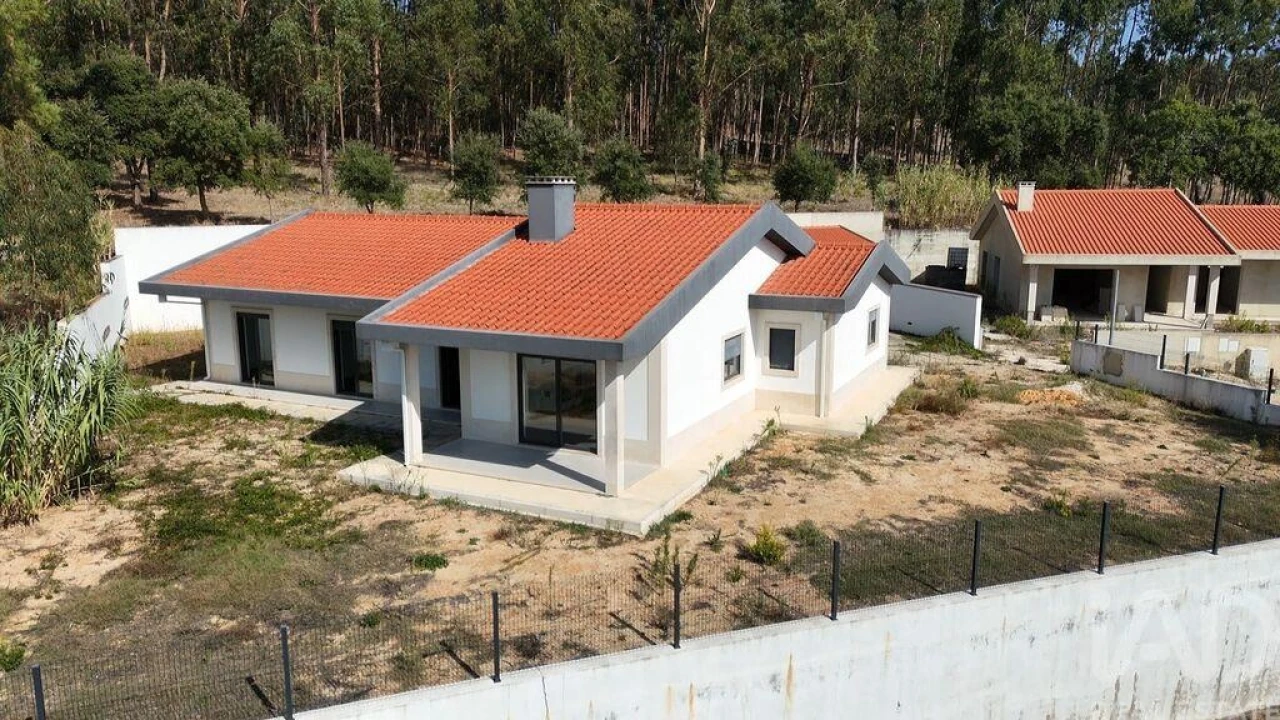 Moradia T4 para Venda em Rio Maior Foto 26