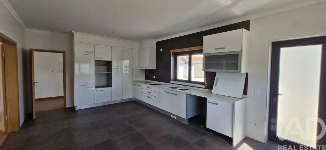 Moradia T4 para Venda em Rio Maior Foto 17