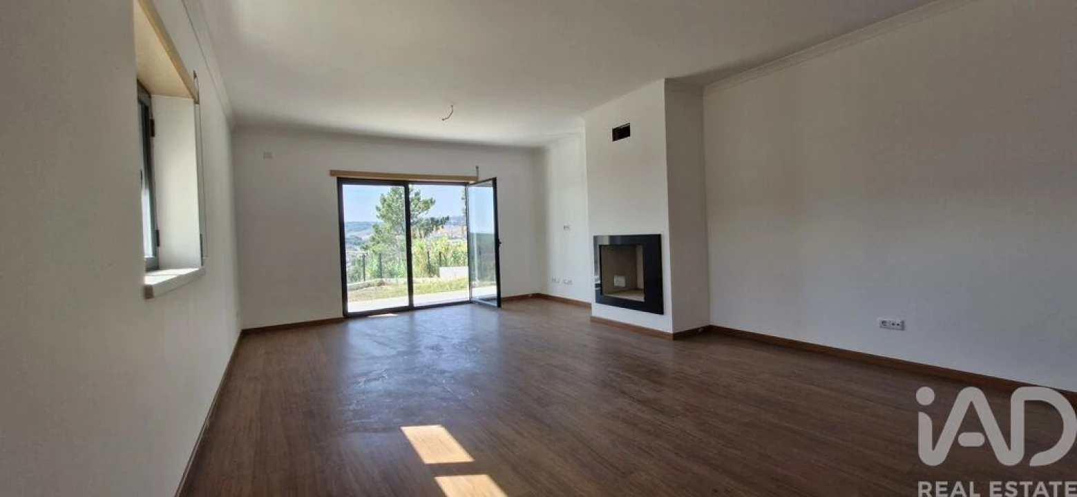 Moradia T4 para Venda em Rio Maior Foto 15