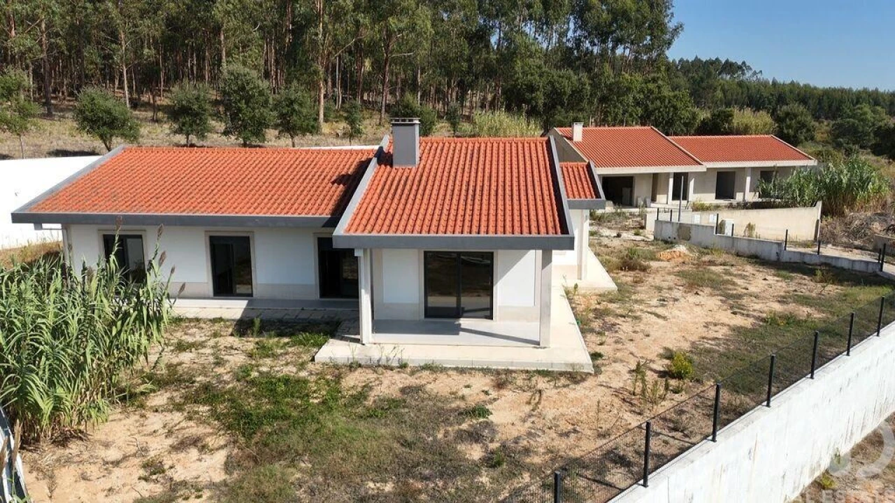 Moradia T4 para Venda em Rio Maior Foto 27