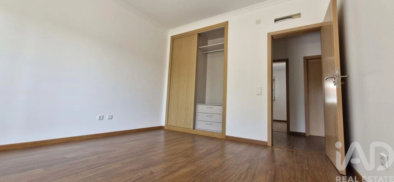 Moradia T4 para Venda em Rio Maior Foto 9