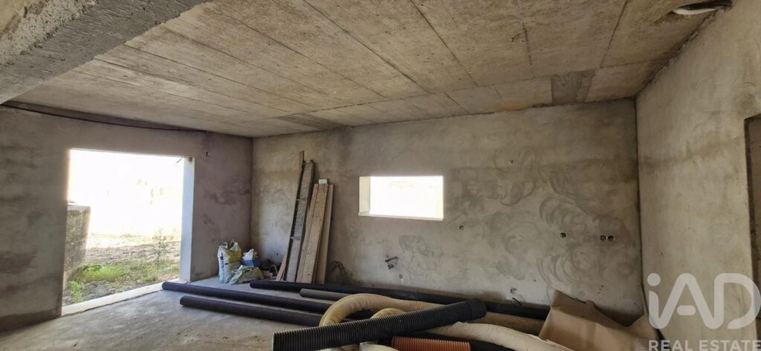 Moradia T3 para Venda em Rio Maior Foto 13