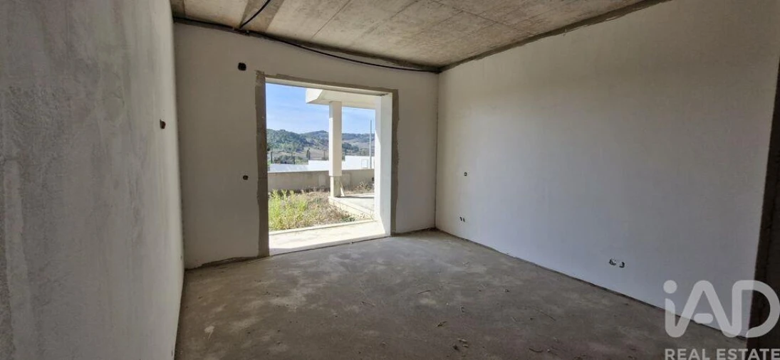 Moradia T3 para Venda em Rio Maior Foto 14