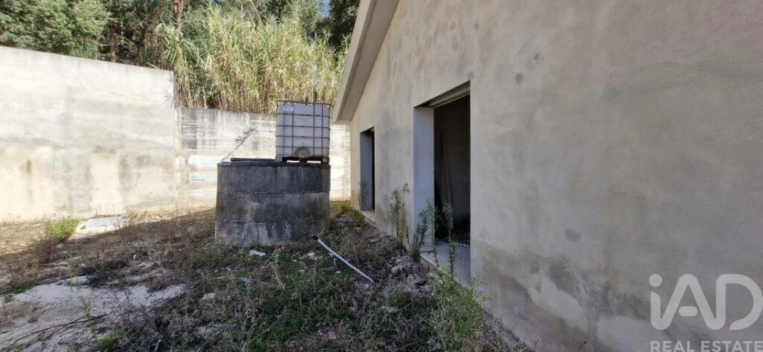 Moradia T3 para Venda em Rio Maior Foto 3