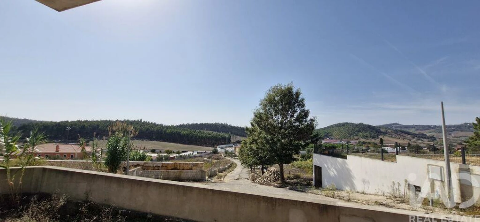 Moradia T3 para Venda em Rio Maior Foto 19