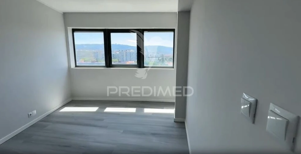 Apartamento T4 para Venda em São Vicente (Braga) Foto 11