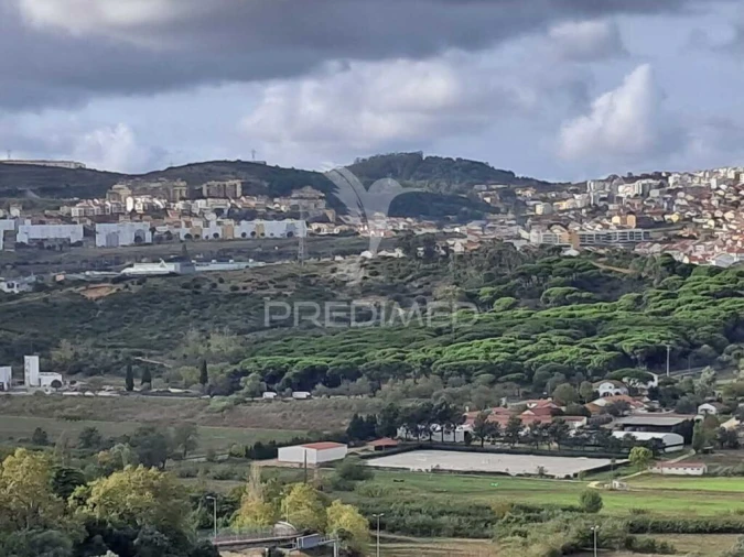 Apartamento T2 para Venda em Pontinha e Famões Foto 18