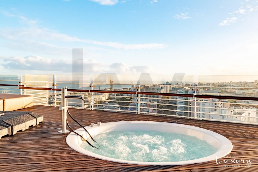 Apartamento T3 para Venda em Parque das Nações Foto 10