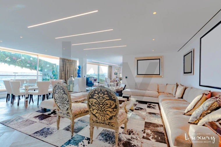 Apartamento T3 para Venda em Parque das Nações Foto 4