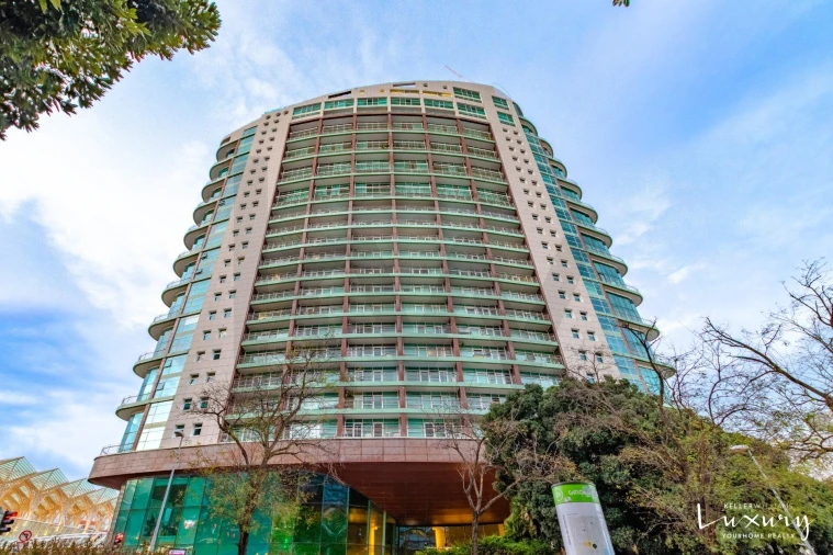 Apartamento T3 para Venda em Parque das Nações Foto 42