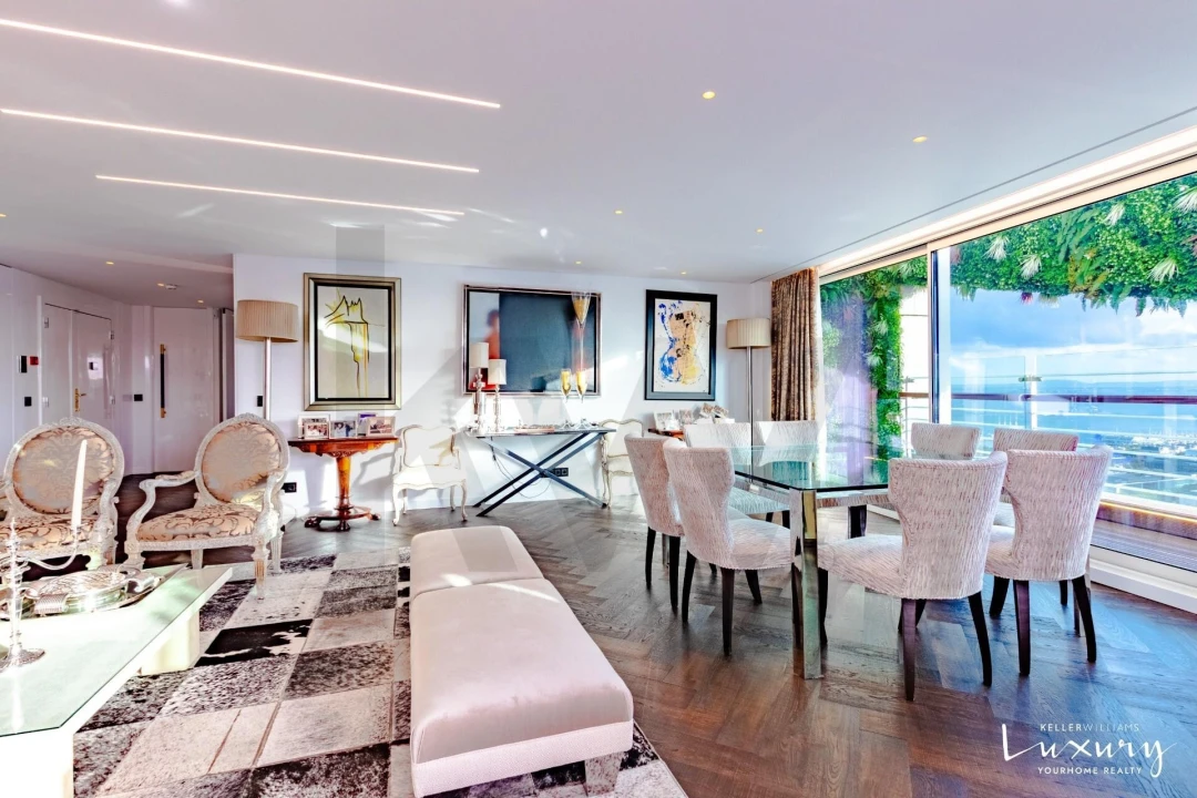 Apartamento T3 para Venda em Parque das Nações Foto 7