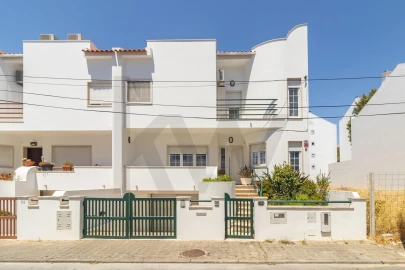 Moradia T6 para Venda em Montijo e Afonsoeiro