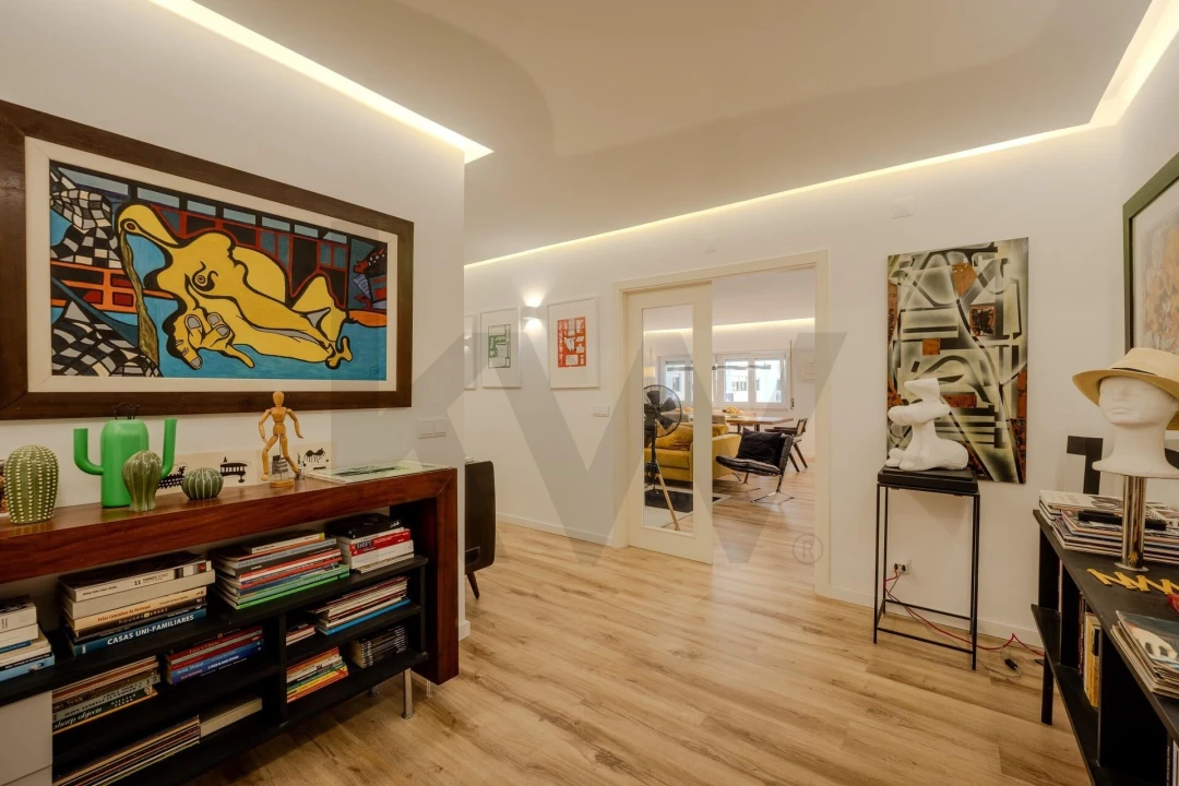 Apartamento T4 para Venda em Massamá e Monte Abraão Foto 12