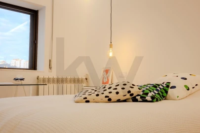 Apartamento T4 para Venda em Massamá e Monte Abraão