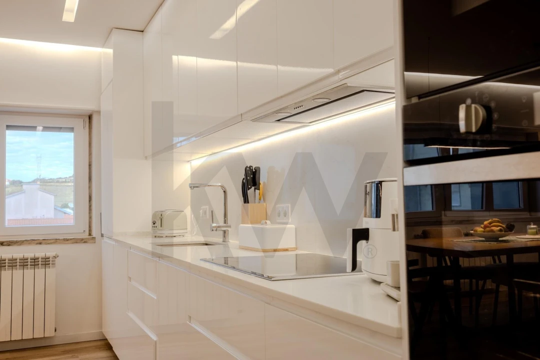 Apartamento T4 para Venda em Massamá e Monte Abraão Foto 45