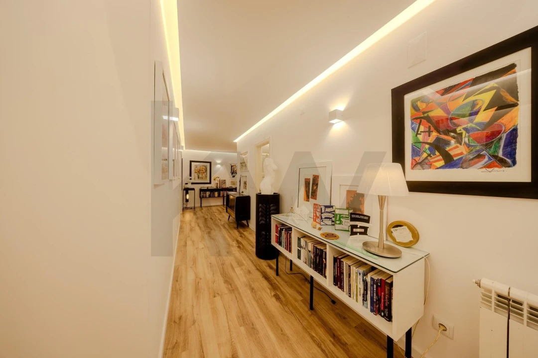 Apartamento T4 para Venda em Massamá e Monte Abraão Foto 39