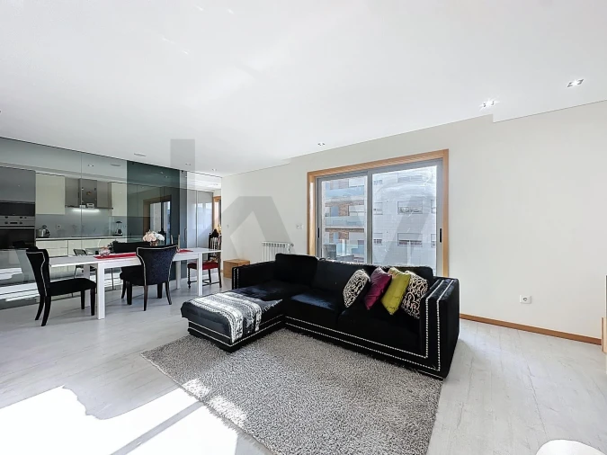 Apartamento T3 para Venda em Santa Maria da Feira, Travanca, Sanfins e Espargo Foto 4