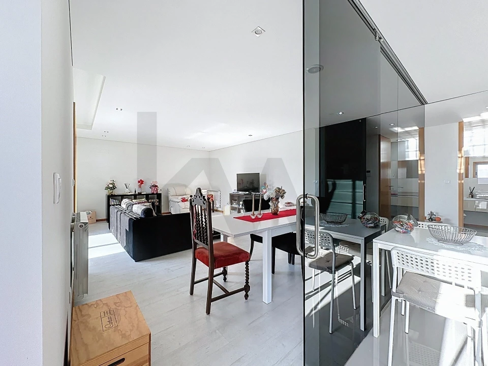 Apartamento T3 para Venda em Santa Maria da Feira, Travanca, Sanfins e Espargo Foto 7