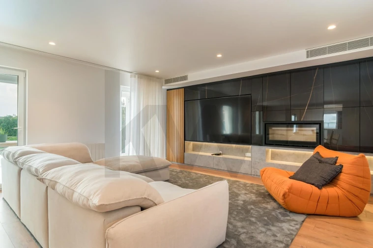 Moradia T4 para Venda em São João das Lampas e Terrugem Foto 22