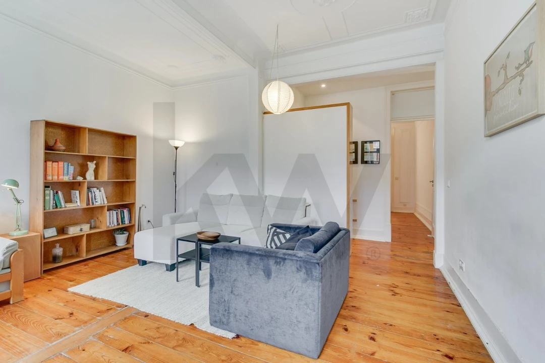 Apartamento T2 para Venda em Misericórdia Foto 7