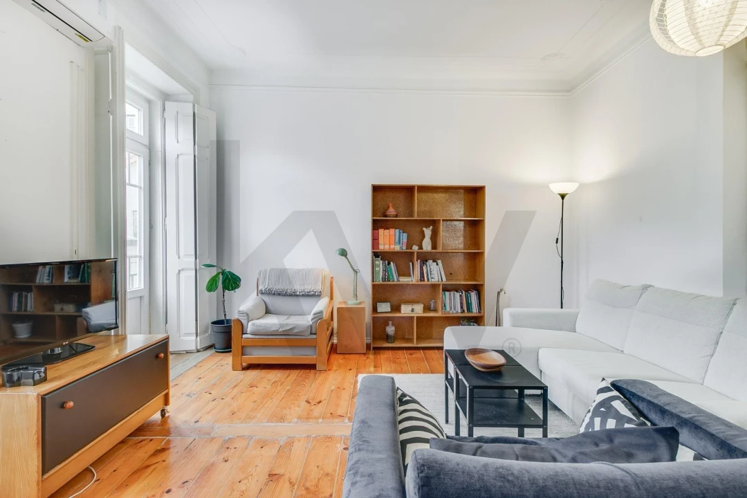 Apartamento T2 para Venda em Misericórdia Foto 1