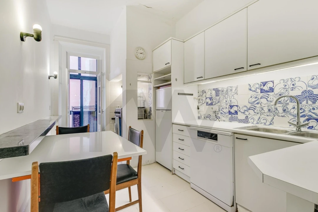 Apartamento T2 para Venda em Misericórdia Foto 10