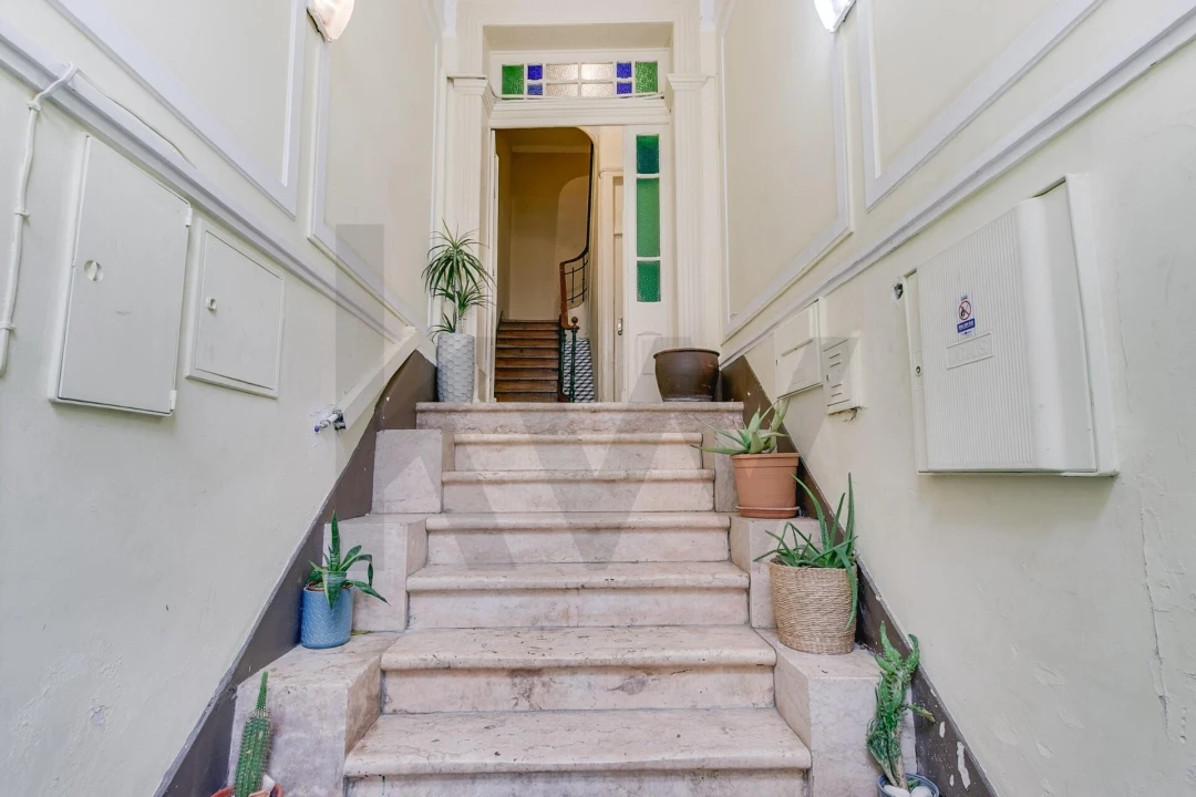 Apartamento T2 para Venda em Misericórdia Foto 4