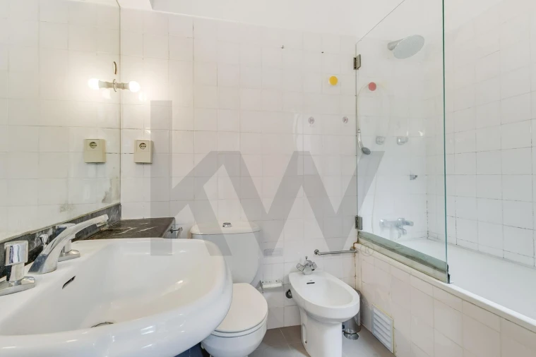 Apartamento T2 para Venda em Misericórdia Foto 20